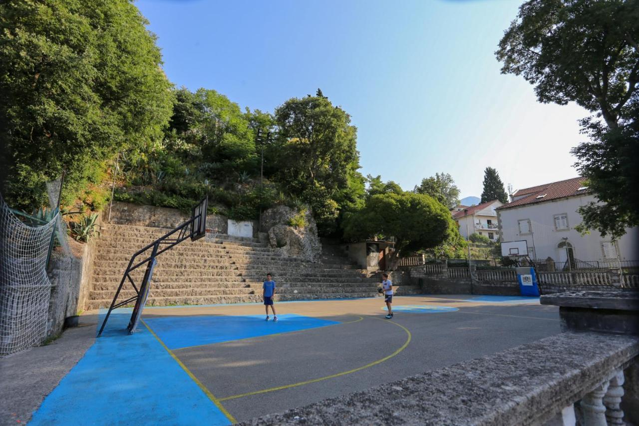 Smjestaj Djurdjevic Apartment Herceg Novi Bagian luar foto