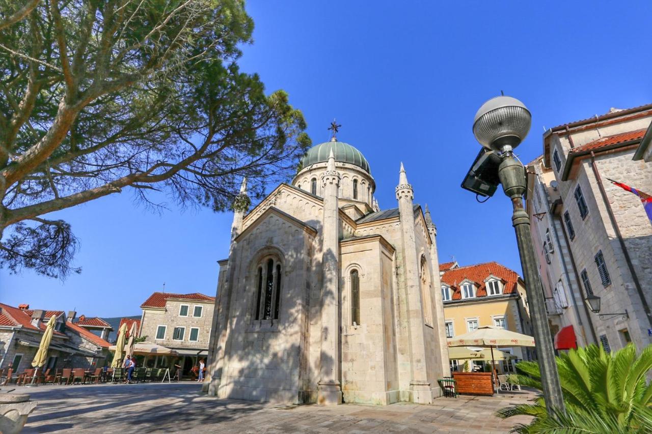Smjestaj Djurdjevic Apartment Herceg Novi Bagian luar foto