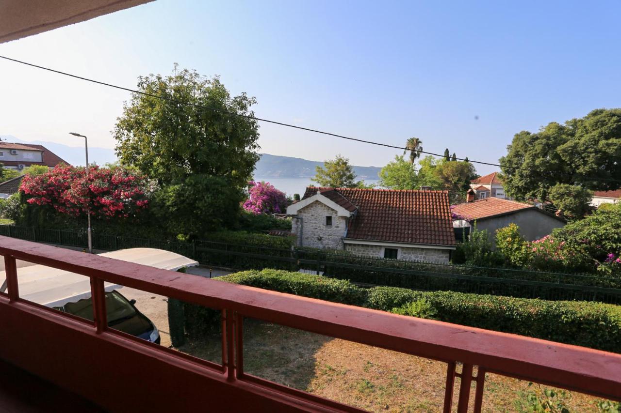 Smjestaj Djurdjevic Apartment Herceg Novi Bagian luar foto